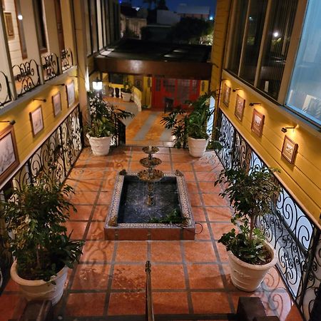 Whiskey Barrel Otel San José Dış mekan fotoğraf