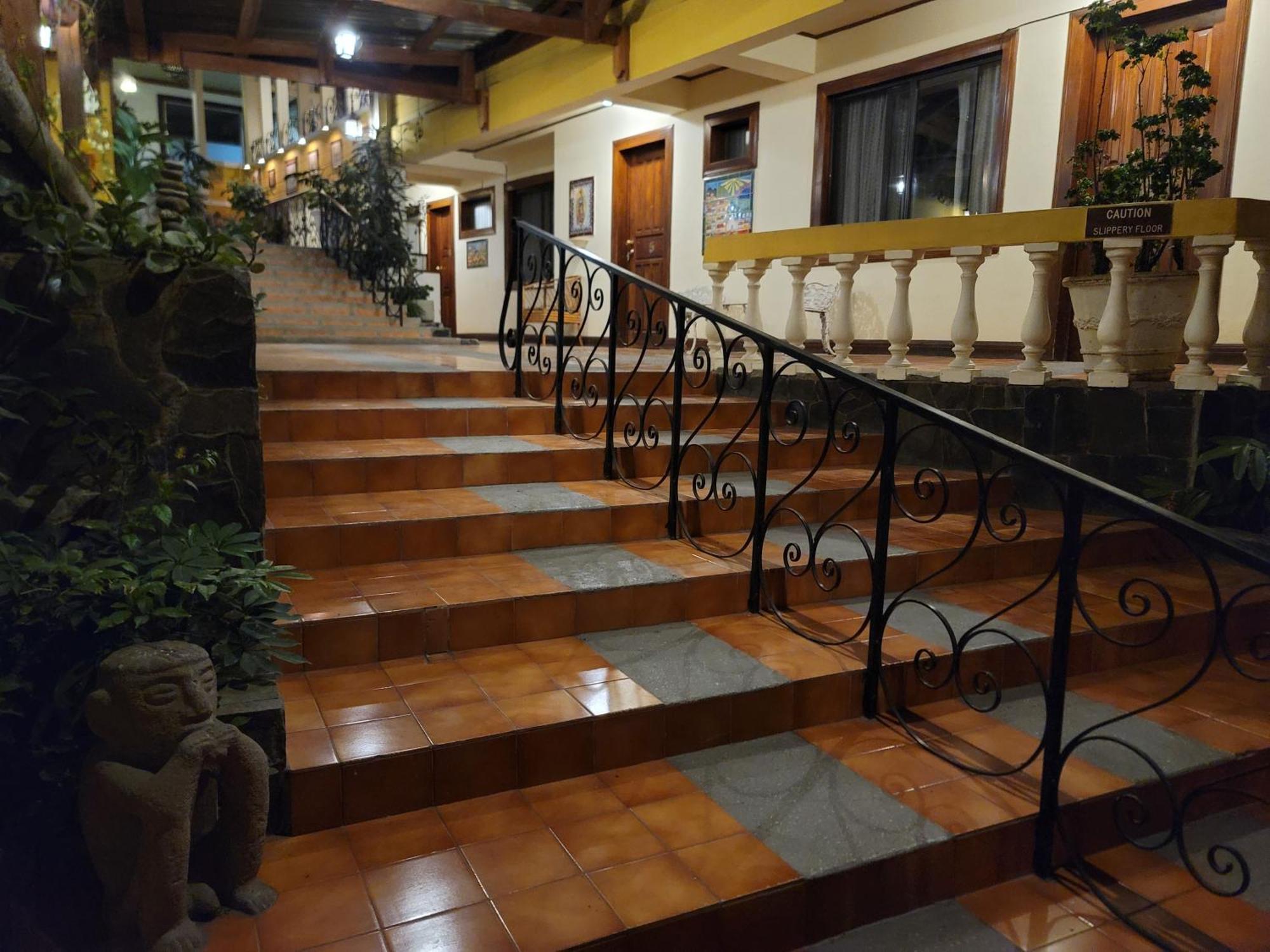 Whiskey Barrel Otel San José Dış mekan fotoğraf