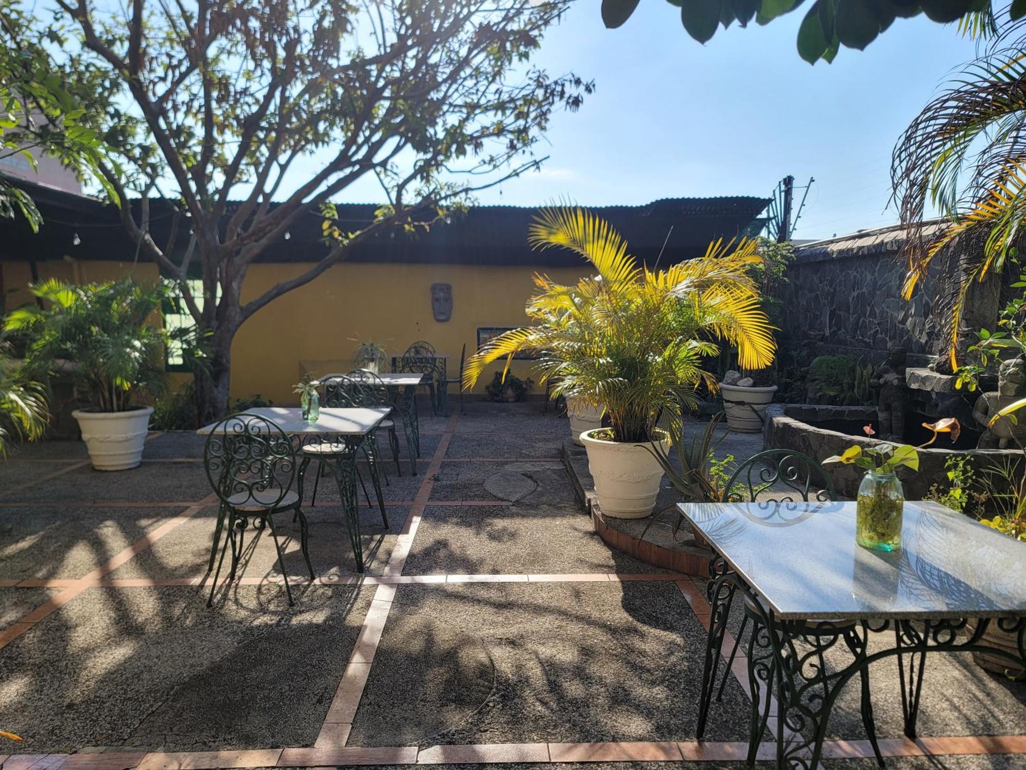 Whiskey Barrel Otel San José Dış mekan fotoğraf