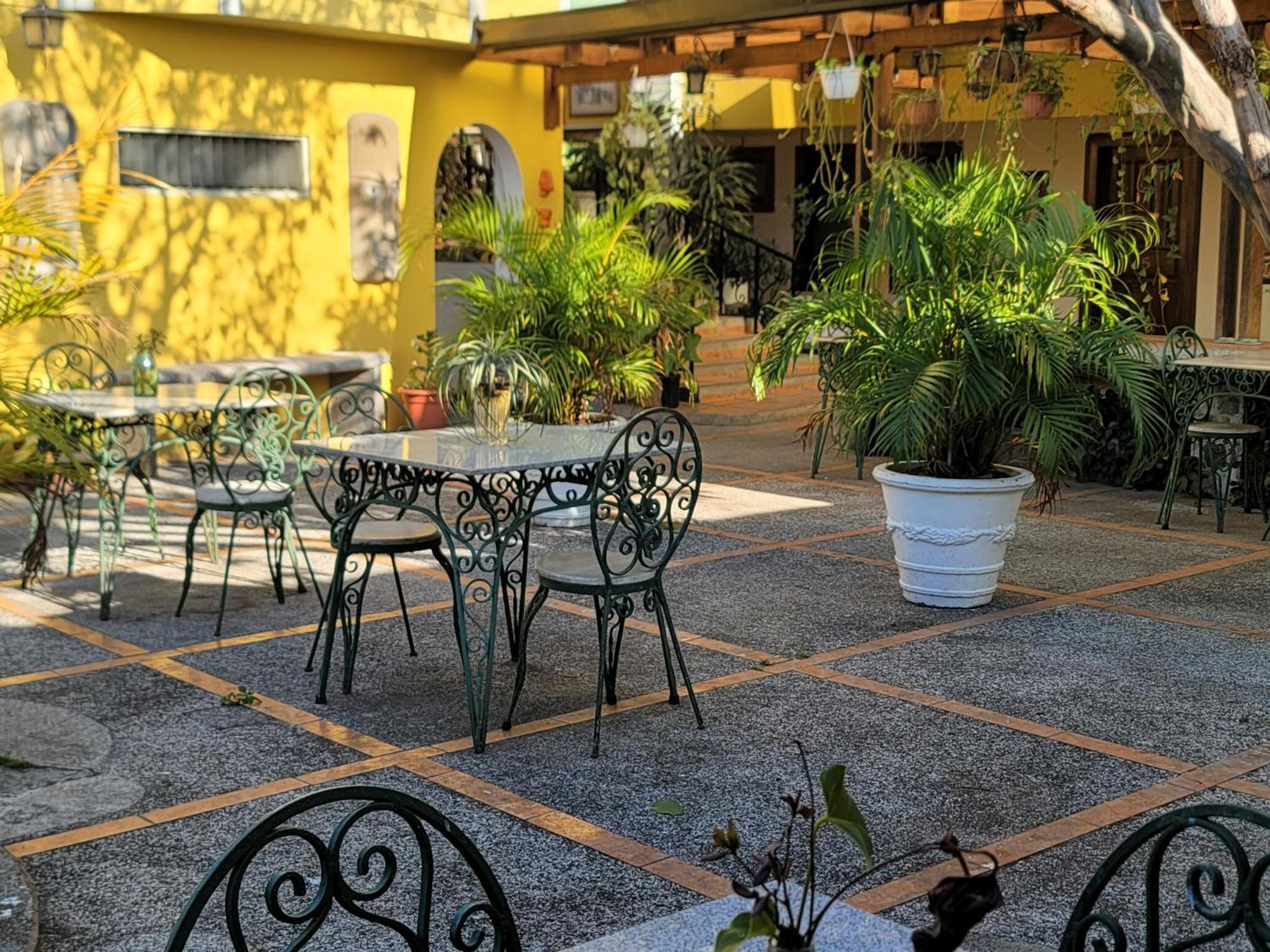 Whiskey Barrel Otel San José Dış mekan fotoğraf